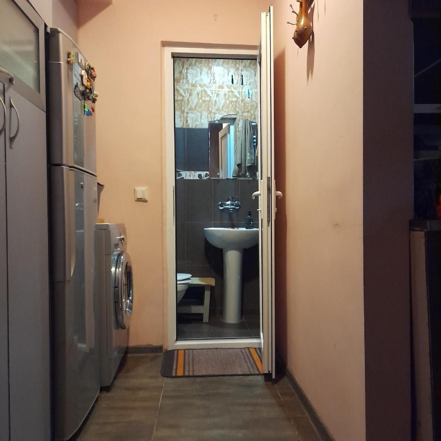 Historical Apartment In City Center Тбилиси Экстерьер фото